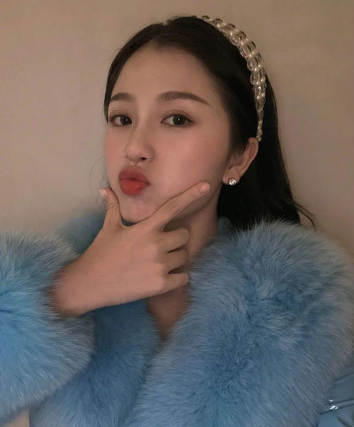 自曝和李易峰的绯闻对lisa翻白眼盗图又抄袭...这届青你选手也太嘢了