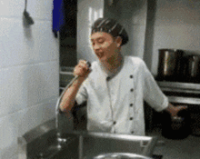 搞笑gif哥们,你的摄影师还活着吗