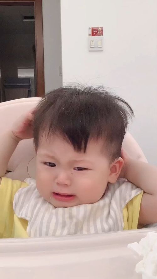 只要我不想吃饭你就奈何不了我,我想哭就哭,想笑就笑,心情好我还可以给你来段表演
