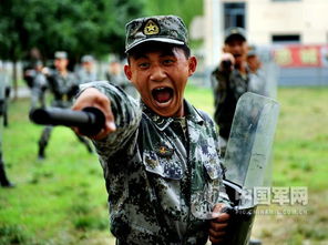北京军区防暴训练参训士兵表情夸张