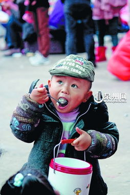 风雨回家路泉州2012春运表情