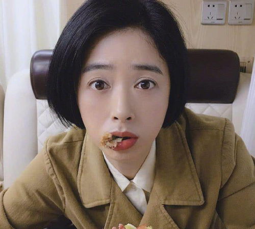 甄嬛传华妃蒋欣苍老了很多短发遮不住发福的脸蛋