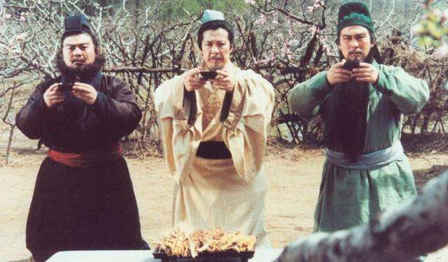 张飞李靖飞生平为演好角色瞪眼三年,得知关羽去世悲痛不已