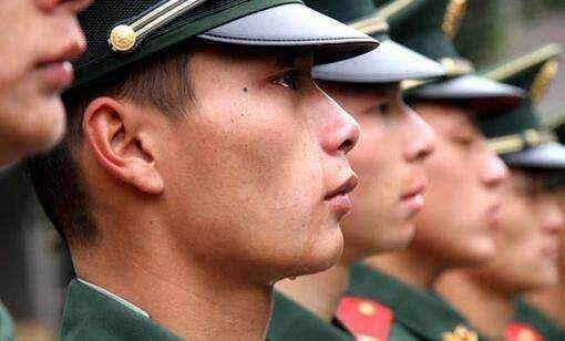 士兵表情包中国军人