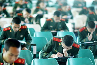 不一样的兵哥哥考场上答题成表情包