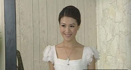 表情巴啦啦小魔仙凌妈妈说买裙子6800元,谁注意凌爸爸表情了表情