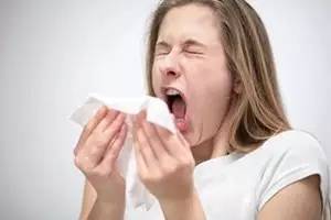 打嗝不止,一按就灵