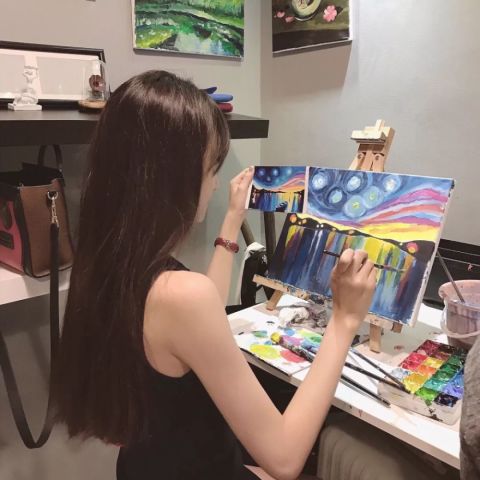 拉拉百合亲吻表情包