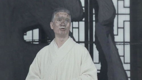 男子送上乾坤大挪移秘笈,高雄却念成干伸大那多,真是笑死我了